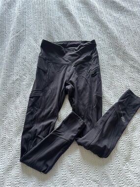 Stio Black High-Rise Performance Leggings with Pocket Detail